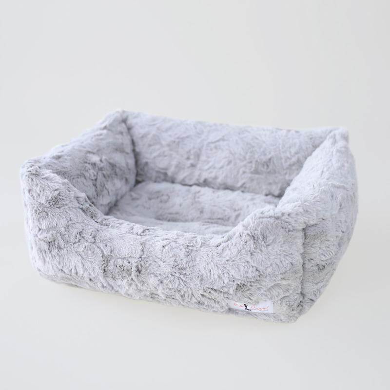 Hello Doggie Bella Small Dog Bed - Silver